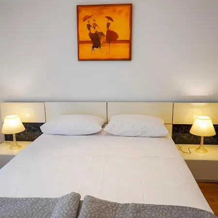 Marianna'S Stylish Brand New Apt In The Heart Of Athens Exterior photo
