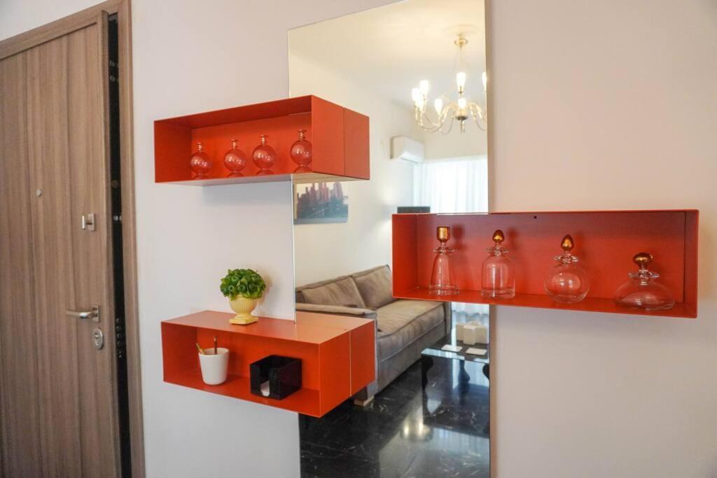 Marianna's Stylish Brand New In The Heart Of Athens